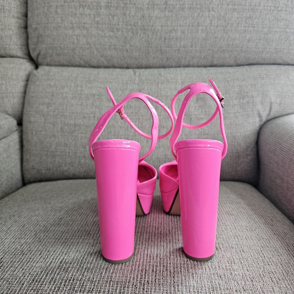 Express Platform Pumps - image 5